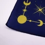Kép 5/5 - tarot olvasó kendő spirituális szimbólumokkal