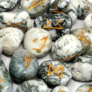 Kép 1/4 - faachát rúna kő készlet vászonzsákban és útmutatóval